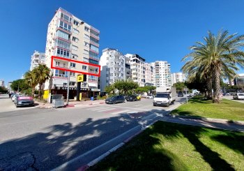 ALTINKUM ATATÜRK BULVARINDA MUAYEHANE VE OFİSE UYGUN LÜX DAİRE