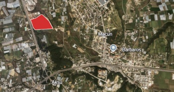 ANTALYA AKSU MACUN ANA YOL ÜZERİ TAM TİCARİ İMARLI HİSSELİ ARSA