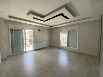 ANTALYA MURATPAŞA GÜVENLİK MAHALLESİNDE SATILIK 2+1 DAİRE