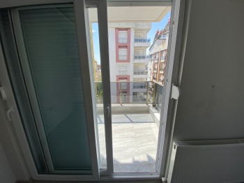 ANTALYA MURATPAŞA GÜVENLİK MAHALLESİNDE SATILIK 2+1 DAİRE