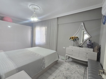 BAYIDIRDA PRESTİJLİ KONUM LÜKS VE KULLANIŞLI TASARIM, KATTA TEK ARAKAT DAİRE