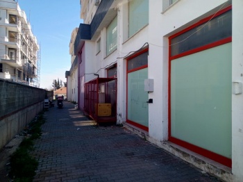 Beşkonaklılar'da Ana Cad. Üzeri Kurumsal Kiracılı 3 Katlı Dükkan
