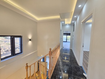 Döşemealtı Altınkale'de Havuzlu Müstakil Villa 