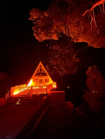 HİSARÇANDIR DA EŞSİZ MANZARALI SATILIK DAĞ EVİ