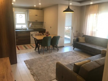 KONYAALTI HURMA'DA YÜZME HAVUZLU LÜKS SİTE İÇİ 1+1