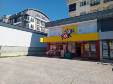 Beşkonaklılar'da Ana Cad. Üzeri Kurumsal Kiracılı 3 Katlı Dükkan